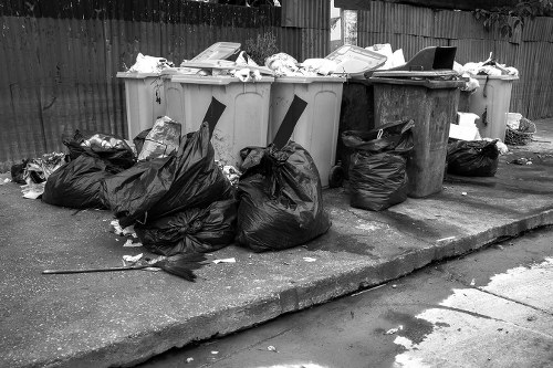 Domestic skip delivery in Shoreditch neighborhood