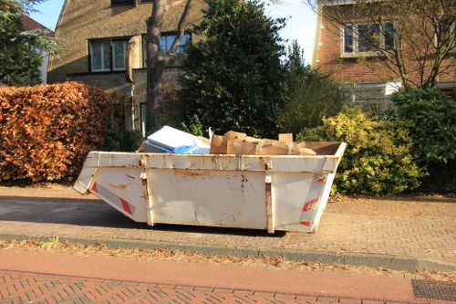 Commercial transportation using grab lorry in Shoreditch